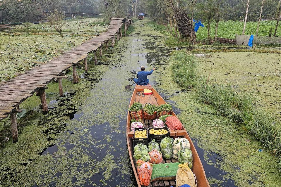 Floating Vegetable Market 